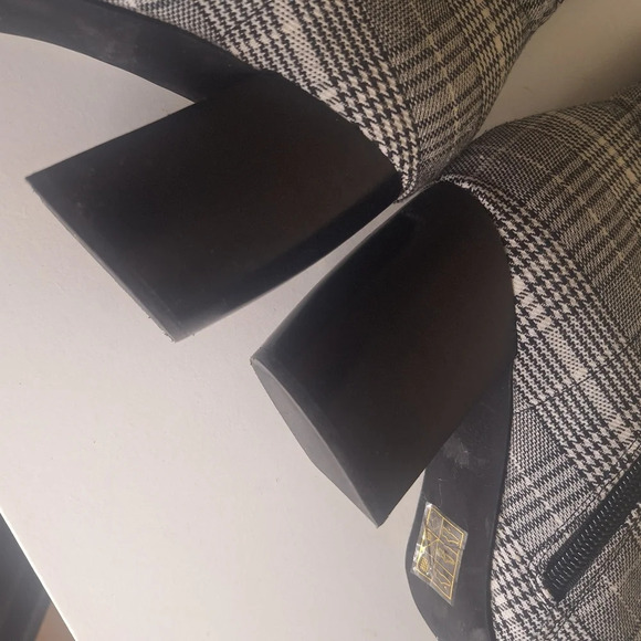 Jeffery Cambell Siren plaid side zip booties SZ 8 - Picture 8 of 11